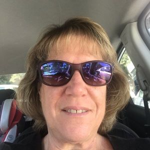 Meet your Posher, Sharon